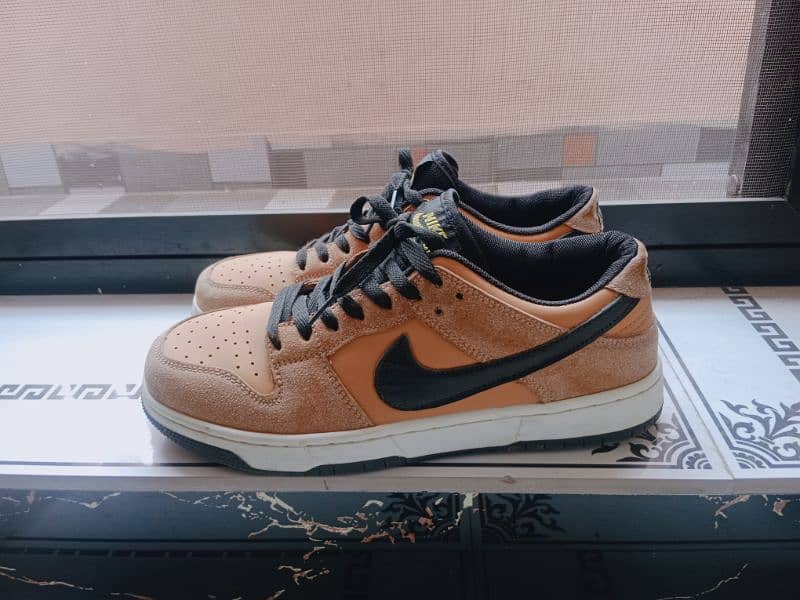 Nike SB Dunk Lows Brown Camel Edition 4