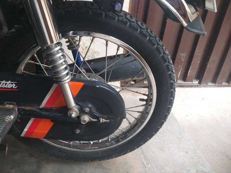 HONDA 125 10/9 CONDITION ONE HAND USED 6