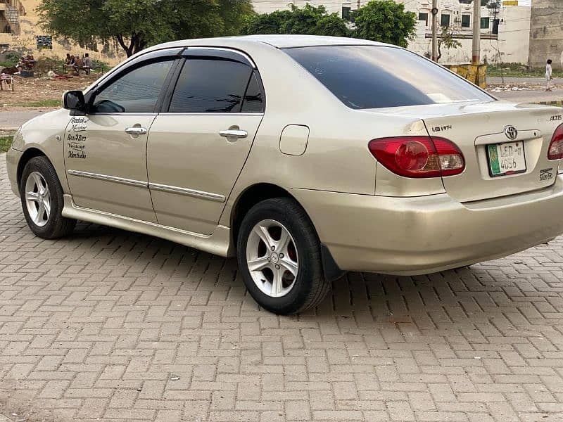 Toyota Corolla Altis 2007 4