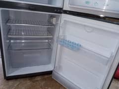 Haier fridge medium size refrigerator