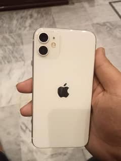 Iphone 11 128 gb pta approved 10/10 with box