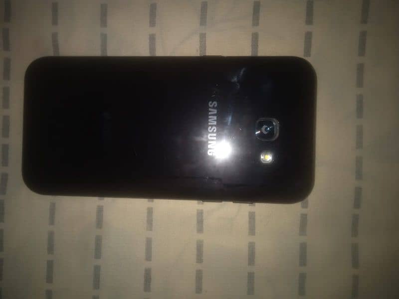 this is the samsung a05s good condition 1