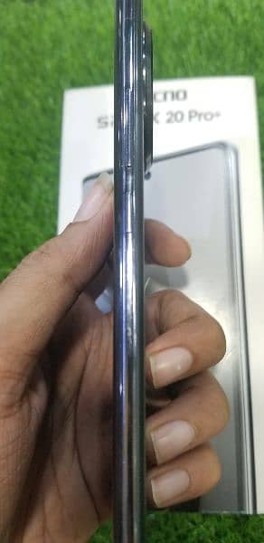 Spark 20 pro plus 3