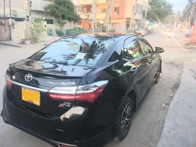 Toyota Corolla Altis 2020 grande 7