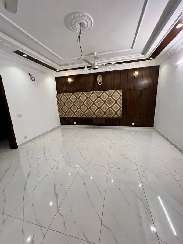 10 Marla Brand New Luxury Designer House Upper Portion For Rent Bahria Town Lahore Prime Location 24