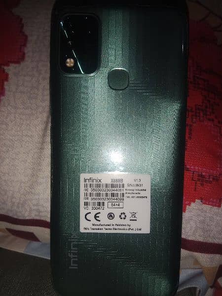 Infinix hot 11 play  4/64 0