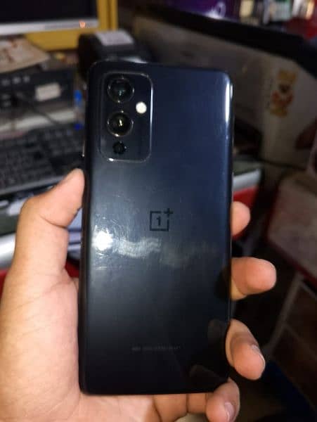 ONEPLUS 2