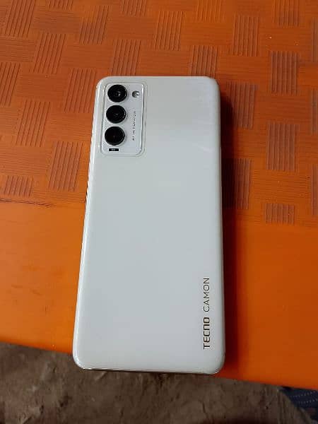 Tecno Camon 18T 0