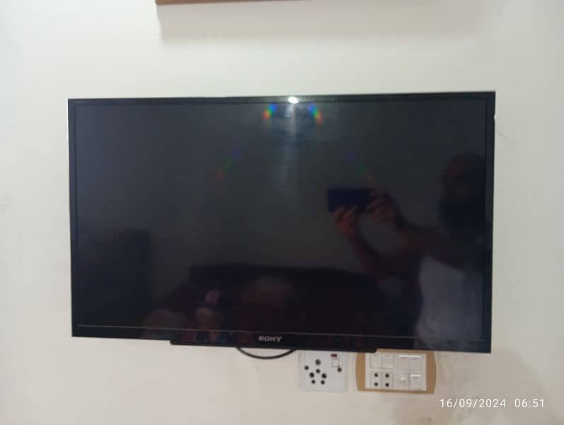 Sony Bravia original 32 Inch LED 0