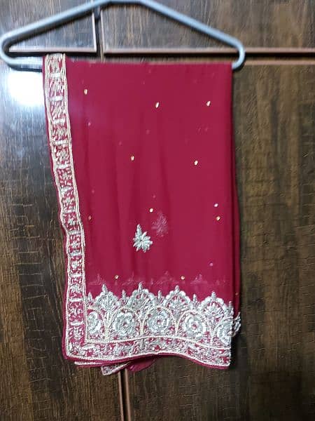 Mehroon color bridal lehnga with 10/10 condition 13