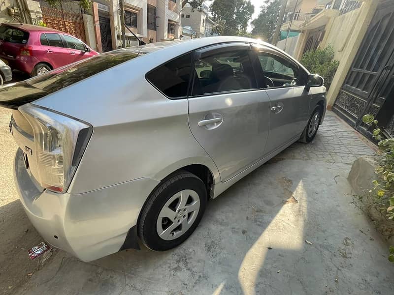 Toyota Prius 2011 SLED 11