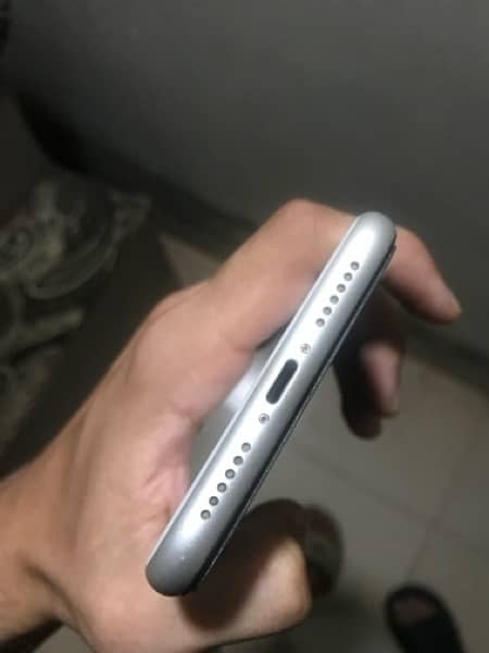 IPhone 11 128gb non pta 7