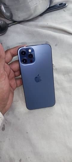 IPHONE 12pro max 128 F. u  water pak  128GB