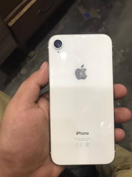 iphone xr 64 2