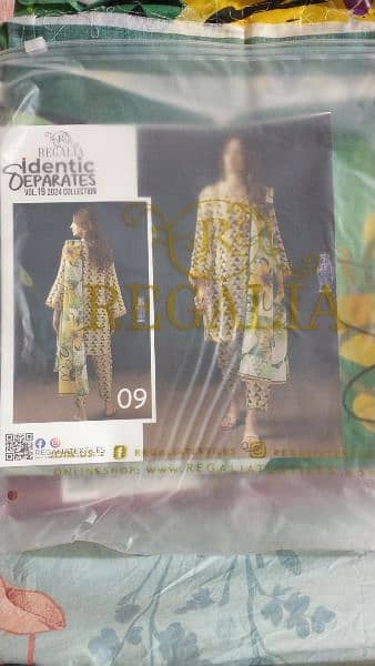 unstitched lawn suits 3