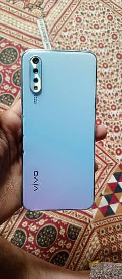 vivo s1 orignal 4/128 with box