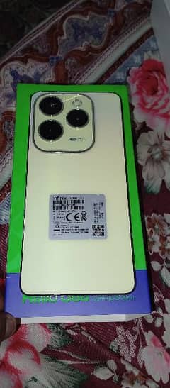 infinix hot 40 15 din use mein condition 10 by 10 warranty 11 month 0