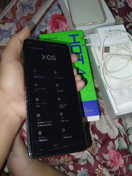 infinix hot 40 15 din use mein condition 10 by 10 warranty 11 month 2