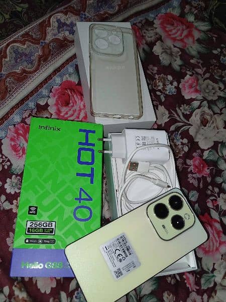 infinix hot 40 15 din use mein condition 10 by 10 warranty 11 month 5