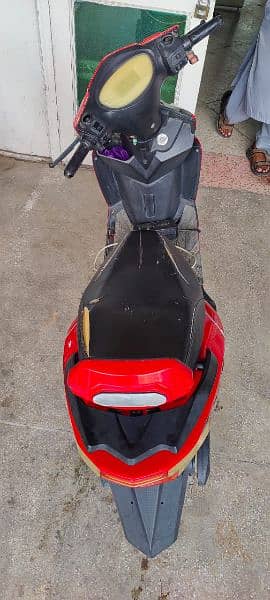 Electric Scooty for Sale in Lahore. 2