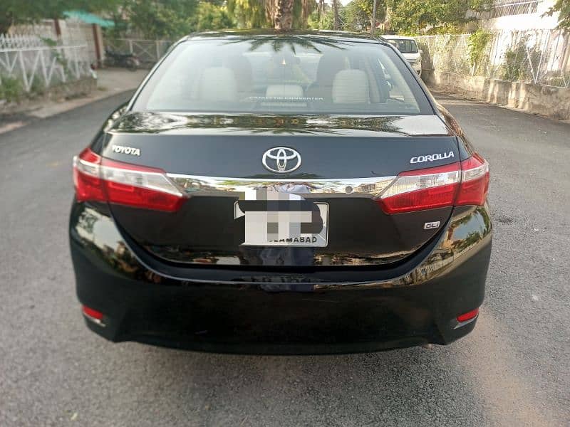 Toyota Corolla GLI 2015 1