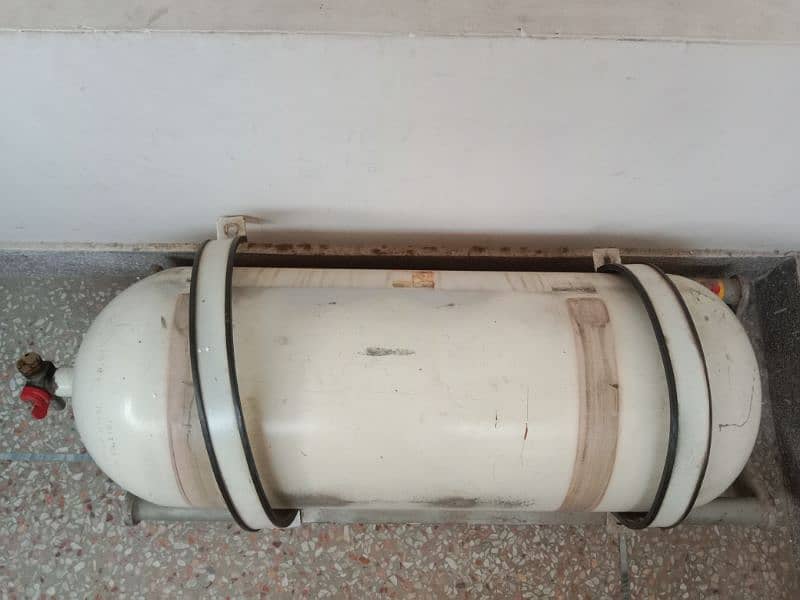 Suzuki company fitted CNG cylinder 55kg 2