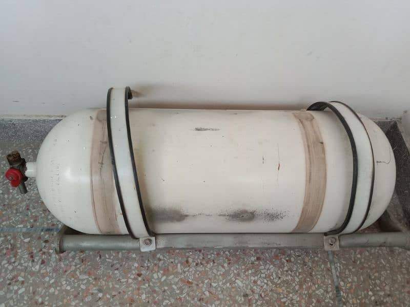 Suzuki company fitted CNG cylinder 55kg 3