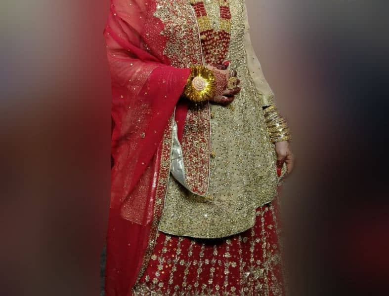 bridal lehnga 0