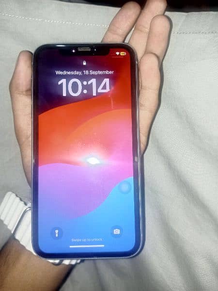 IPHONE XR 0