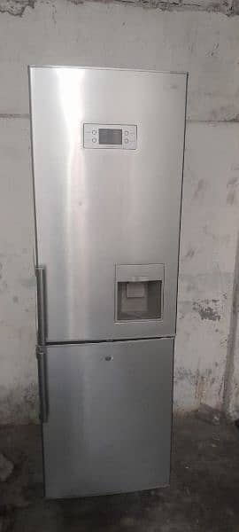 LG non frost fridge 7