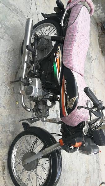 Honda CD70 for sale 1