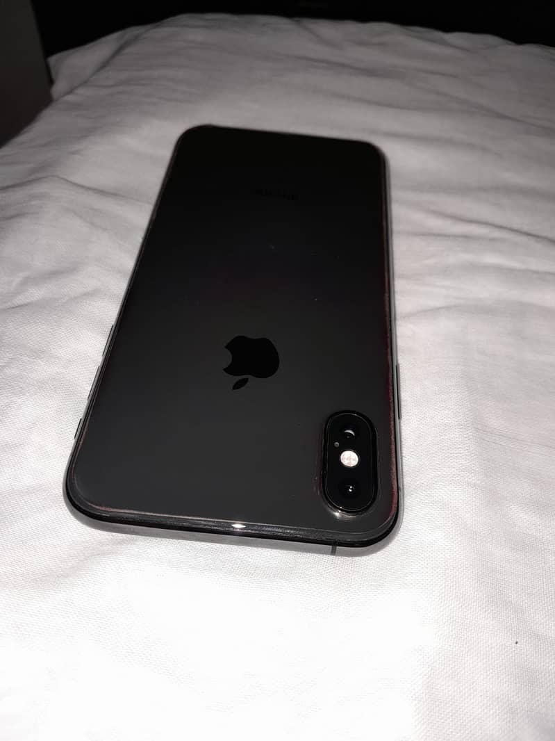 Iphone Xs 64gb Non-Pta 1