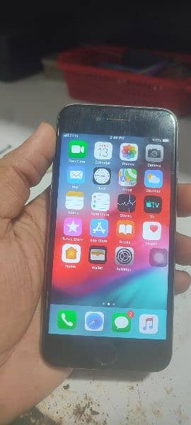 i phone 6. pta ok battery service p hai 3