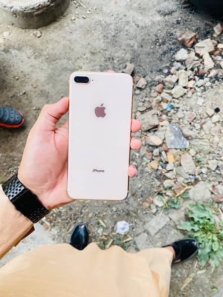 iphone 8 plus (non-pta) 0