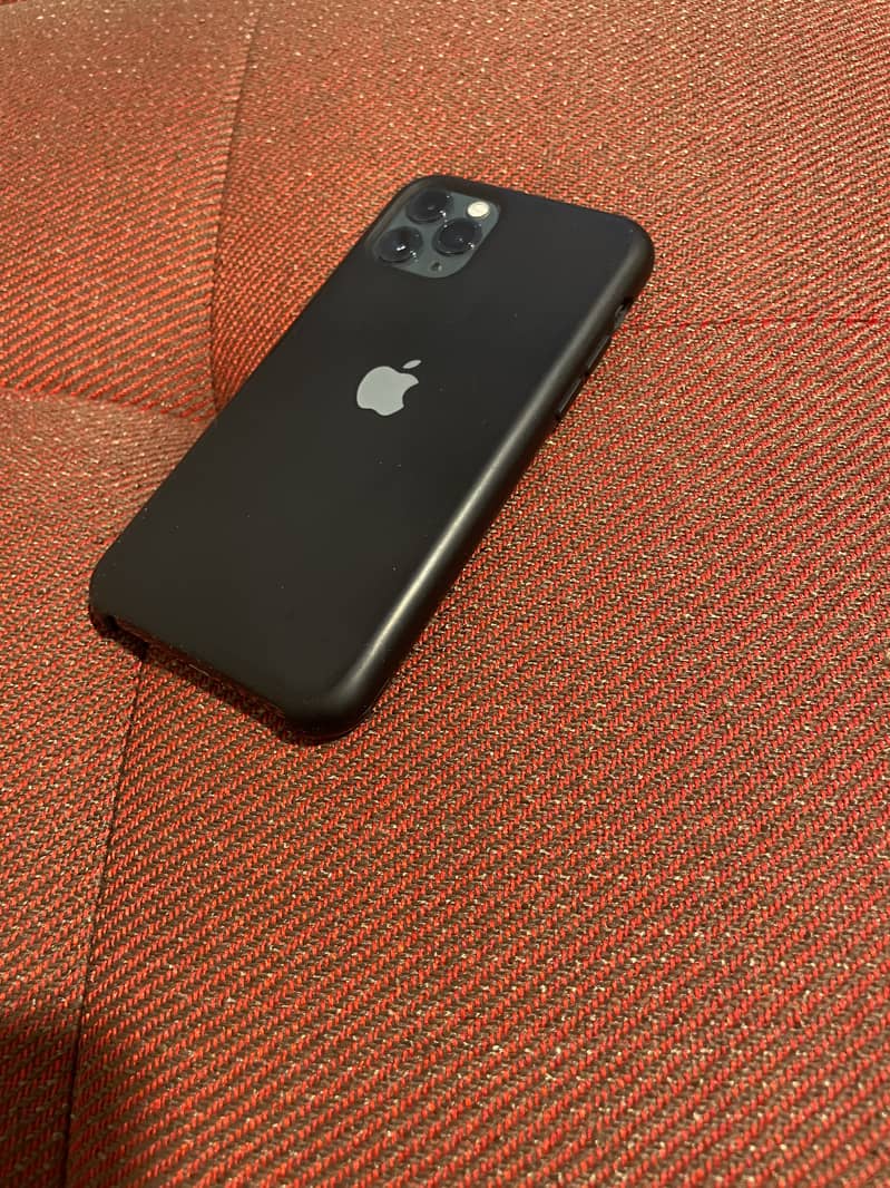 iPhone 11 pro 2