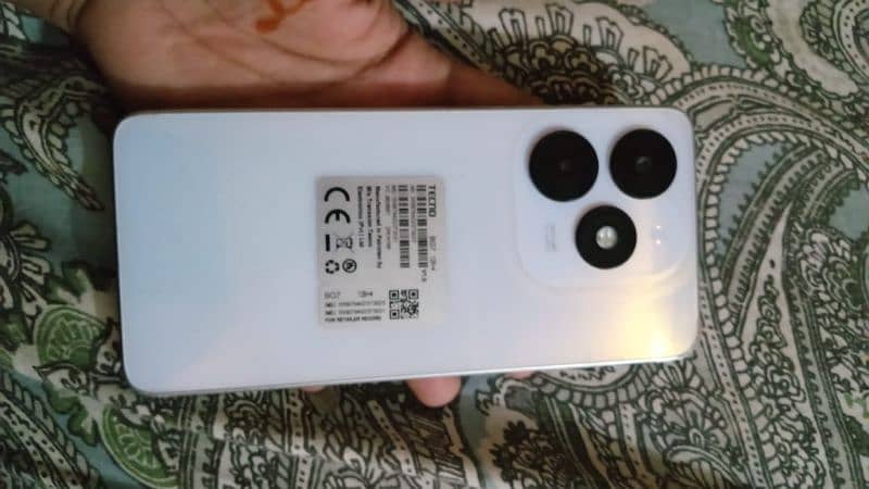 Tecno Sprak 20 c 8.128 gb  Dabba behi hai warranty baqi hai abhi 2