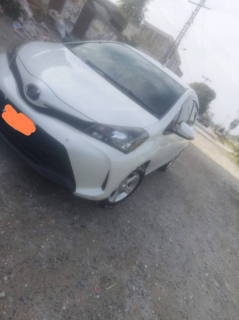 Toyota Vitz 2014 3