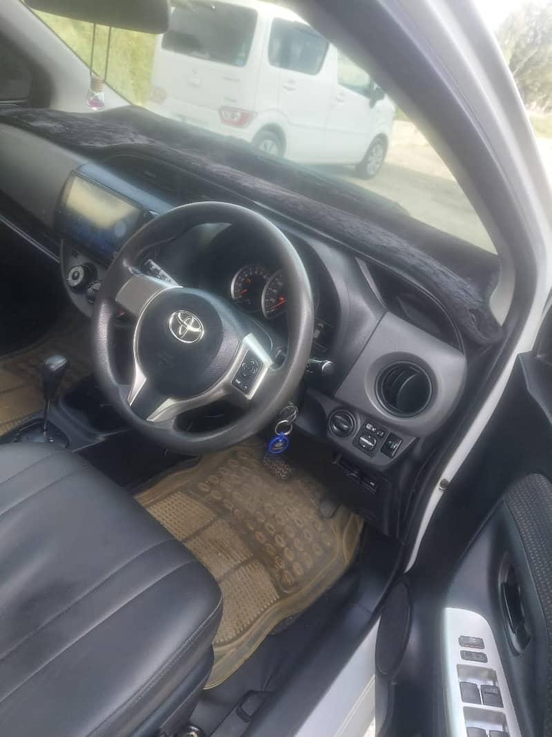 Toyota Vitz 2014 9