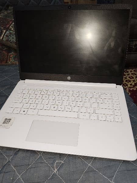 HP laptop 1