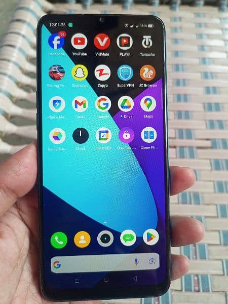 Realme 5i 4+64gb set and box no charger 2