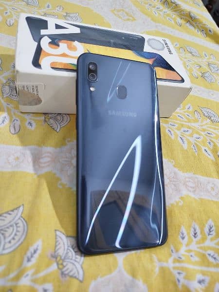 Samsung A30 Mobile 10/10 condition 2