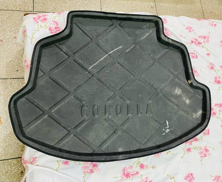 Toyota Corolla trunk tray mat 0,3,2,1,4,2,4,0,4,8,8,1 2