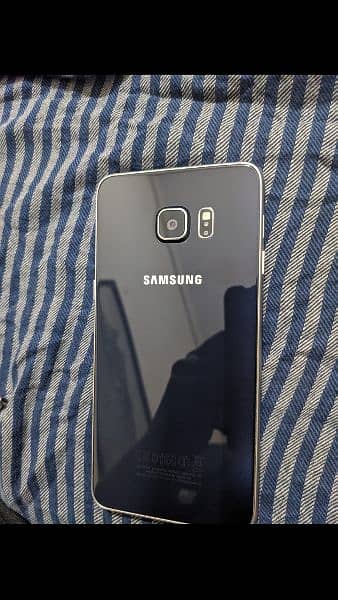 Samsung S6 Edge Plus 4