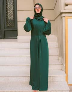 The green Royal Abaya