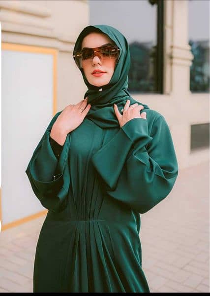 The green Royal Abaya 2