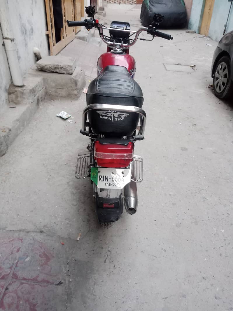 bike 10 by 10 hai bike mein Koi bhi kam nahi hai 2