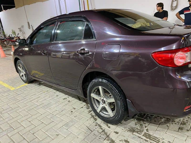 Toyota Corolla GLI 2013 manual 7