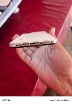 vivo v21 mobile and charger only condition good 0