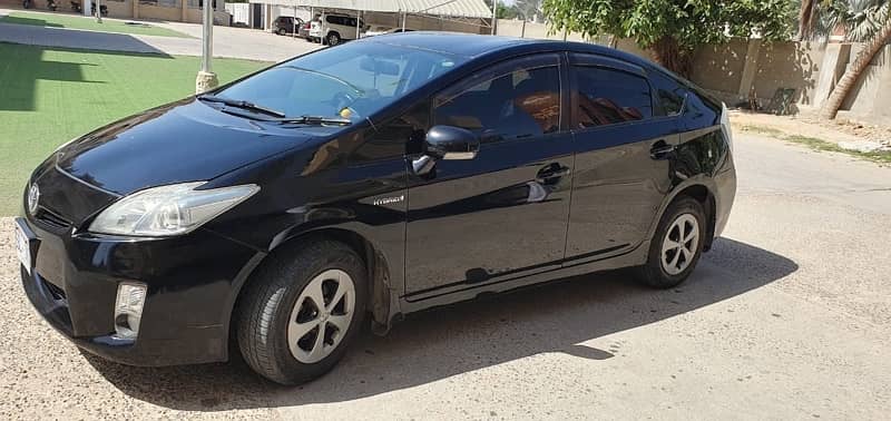 Toyota Prius 2014 6