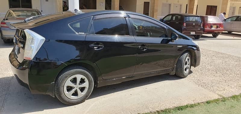 Toyota Prius 2014 7